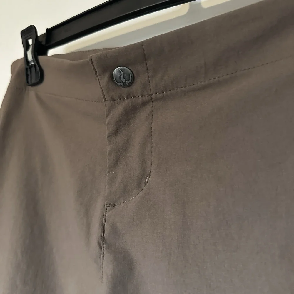PRANA Womens Size M Halle Shorts Hiking Outdoor Brown Nylon - Picture 4 of 5